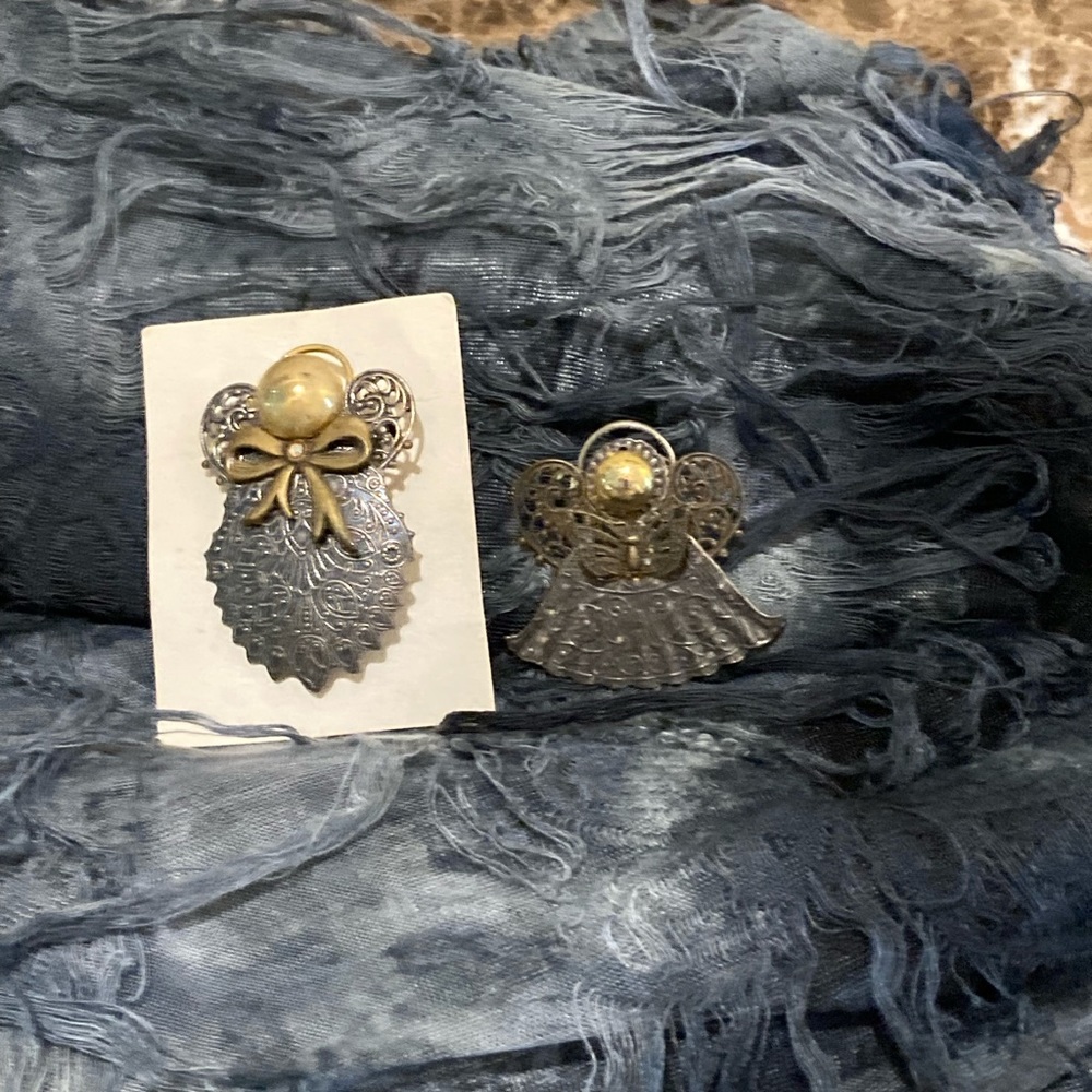 Pins/Brooches-Angels